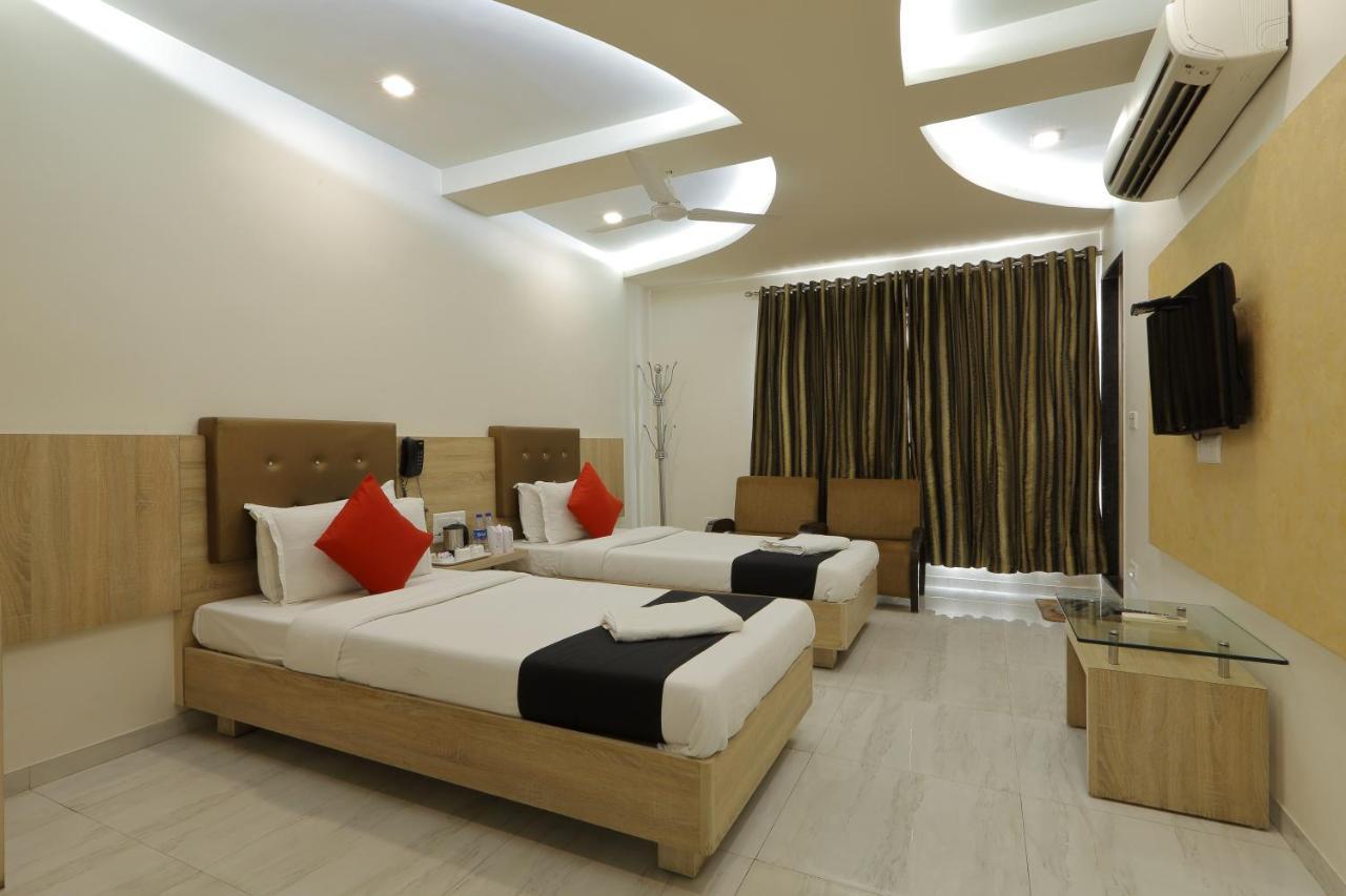 Hotel Unity Ahmadábád Kültér fotó