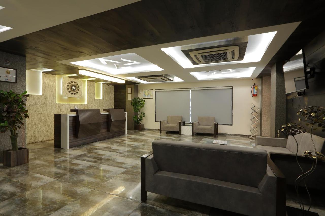 Hotel Unity Ahmadábád Kültér fotó
