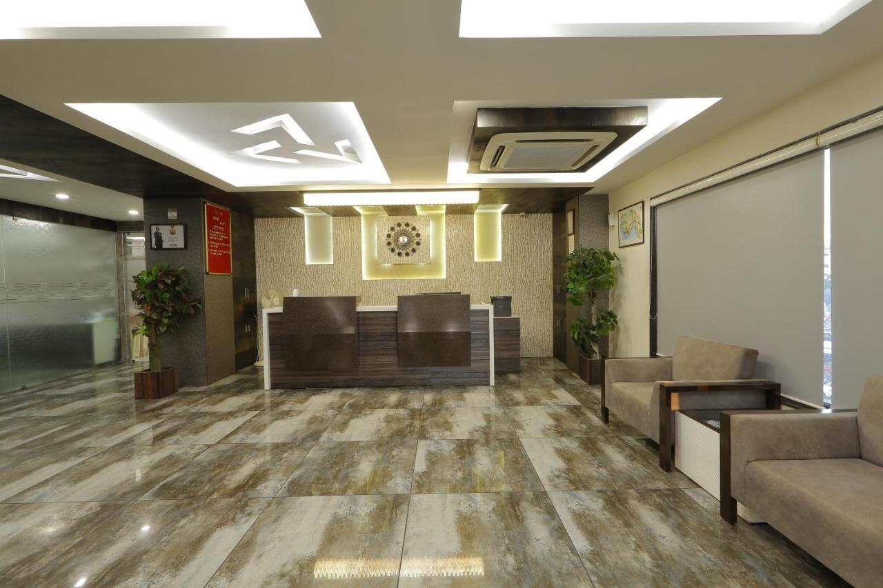 Hotel Unity Ahmadábád Kültér fotó