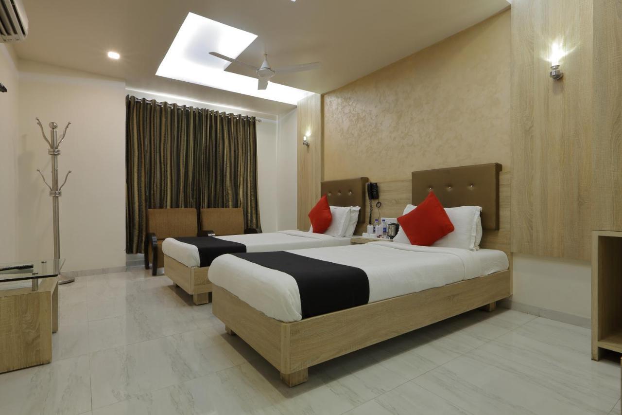 Hotel Unity Ahmadábád Kültér fotó