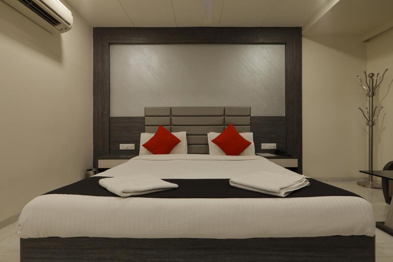 Hotel Unity Ahmadábád Kültér fotó