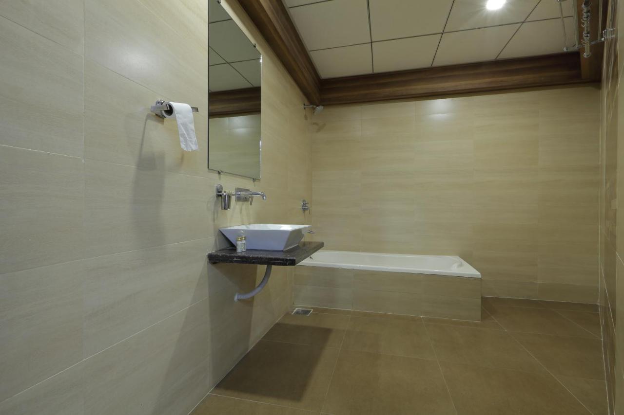 Hotel Unity Ahmadábád Kültér fotó