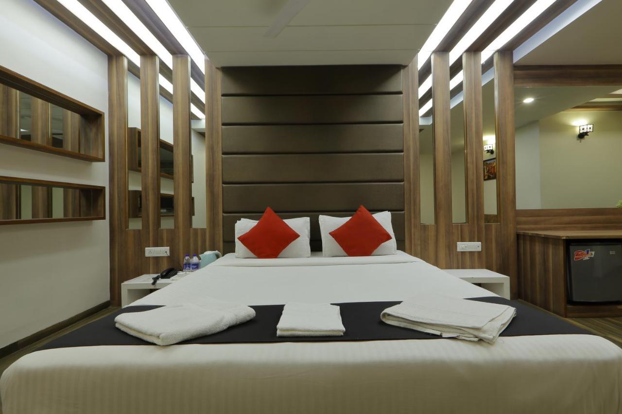 Hotel Unity Ahmadábád Kültér fotó